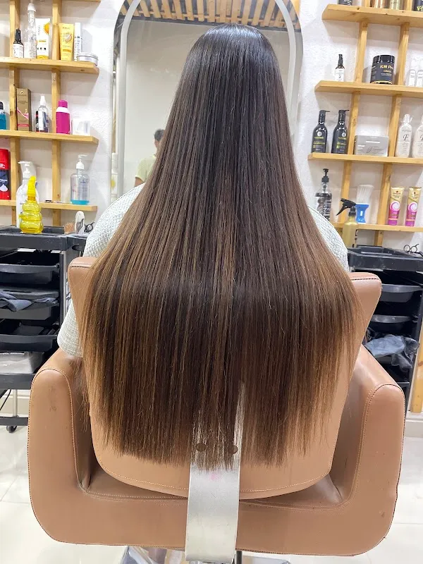 Sarathe's International Hair & Beauty Family Salon & Academy - Navsari