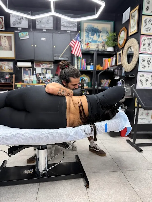 Studio 21 Tattoo & Piercings Daytona Beach