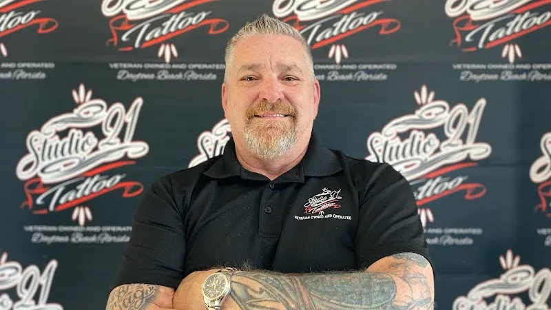 Studio 21 Tattoo & Piercings Daytona Beach