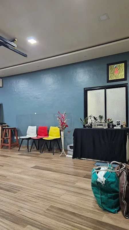 Photography Studio On Rent (Cubic Studio)
