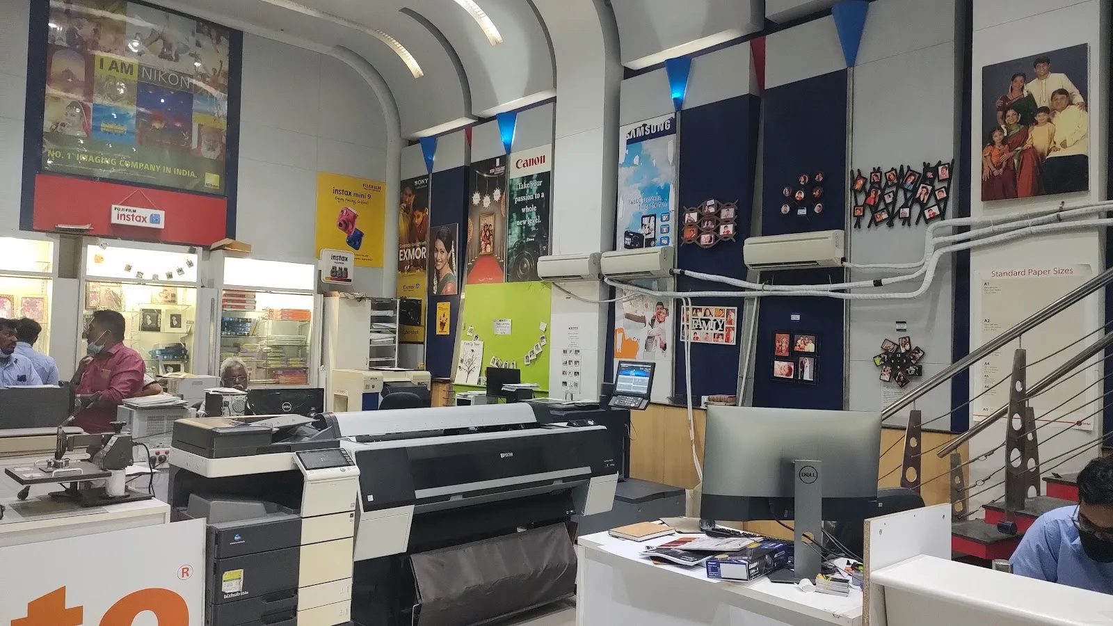 Konica Color Lab & Studio