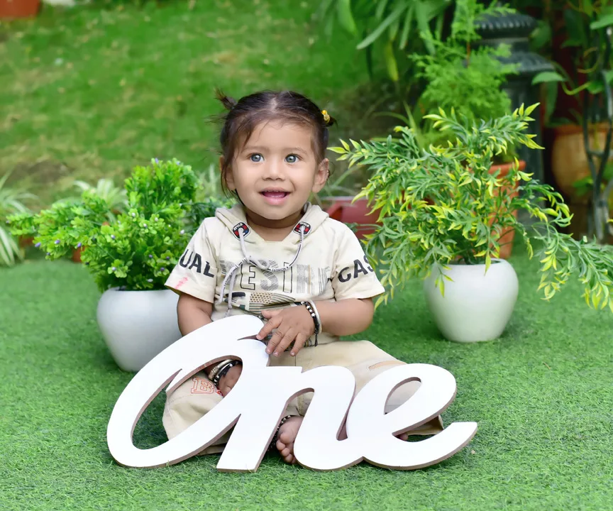 New Janta Garden Studio-Kids Photography in Indore,New born baby shoot,wedding shoot, Maternity Shoot in Indore