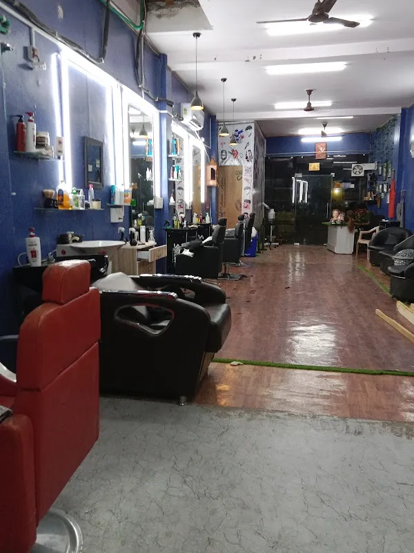 Green land unisex salon