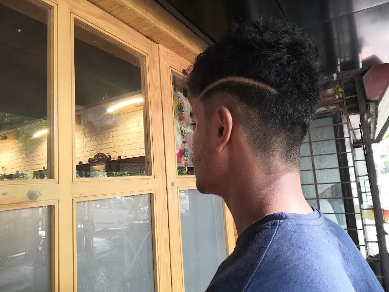 Edge Salon