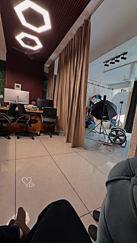 Aadi Studioz