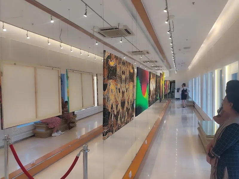 Sublime Galleria
