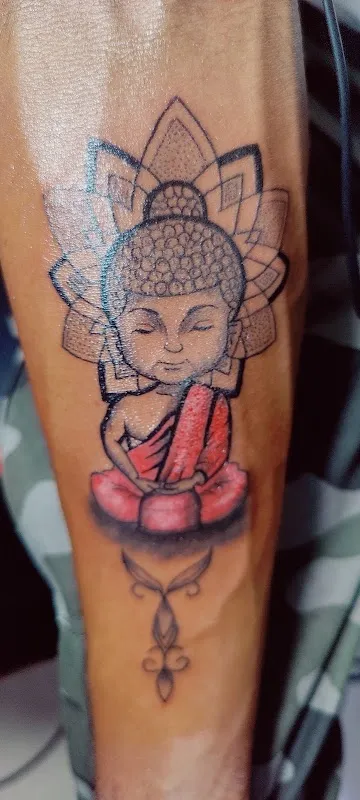 Sasi Wins Tattoo Shop