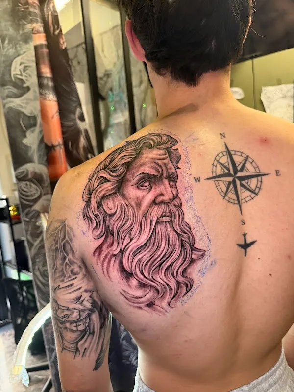 Madin Ink Tattoo