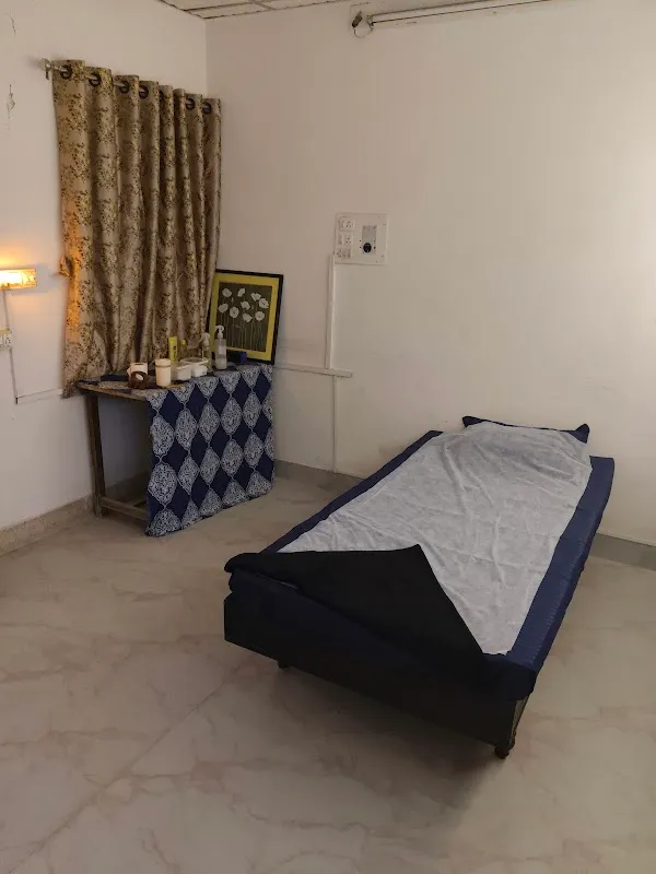 Silver Spa - Male To Male Spa Ahmedabad