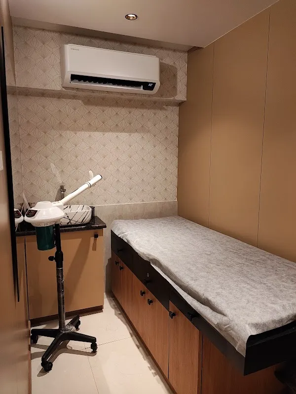 Solastaa Salon Thane - Maharashtra