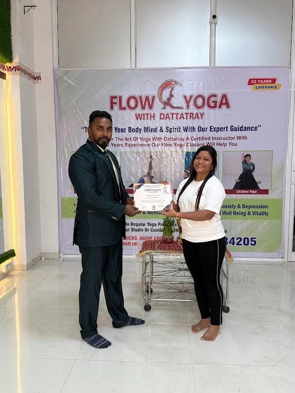 FLOWYOGA WITH DATTATRAY