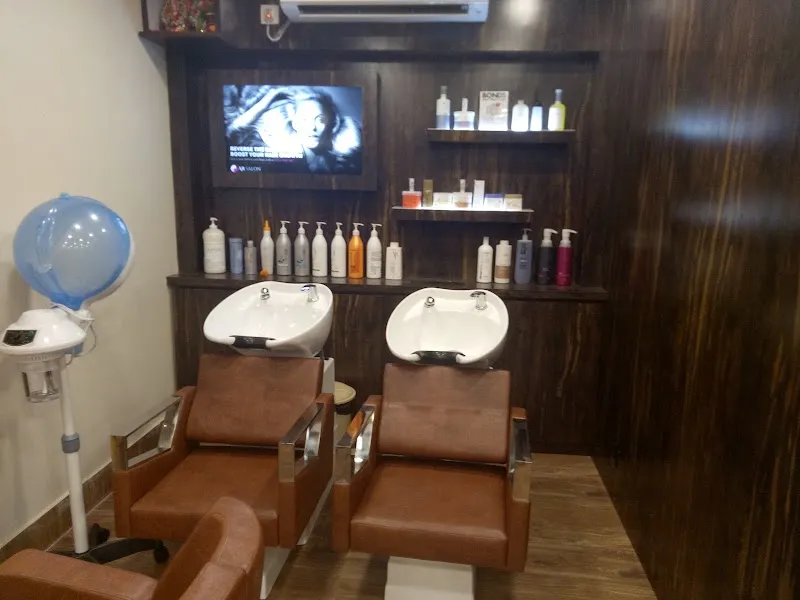 AR Salon: Best Salon in Barasat for Hair, Skin & Bridal Makeup