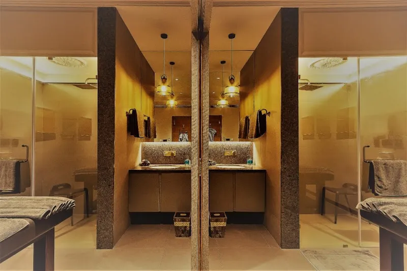 La Essencia Spa, Salon & Stretching Studio
