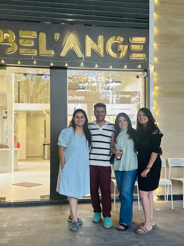 Belange Unisex Salon