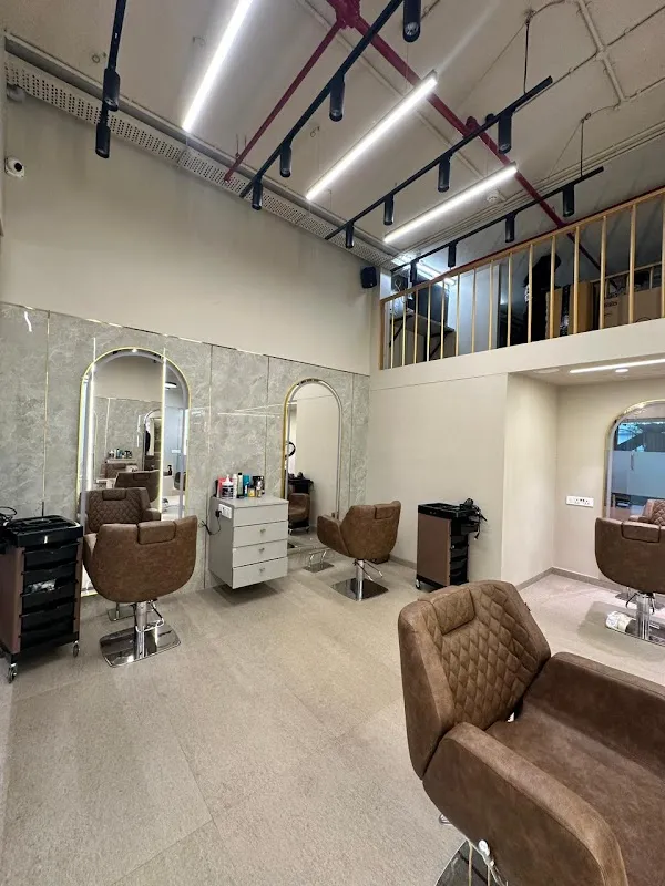 Belange Unisex Salon