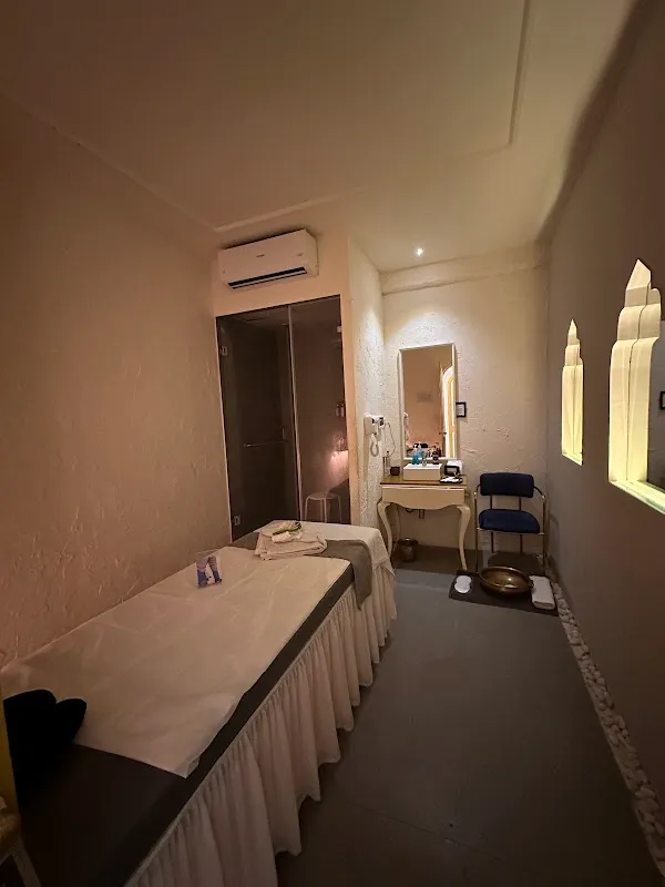 Spa Meraki (New BEL Road)