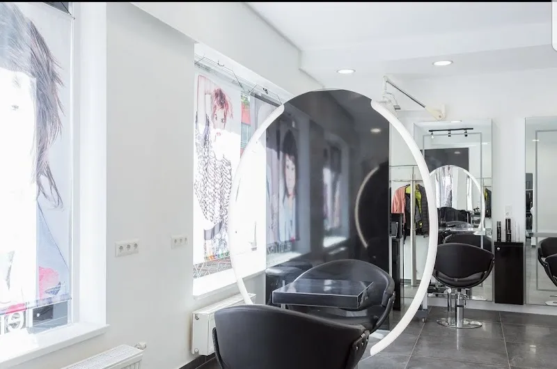 HAIR BY ULLI GmbH