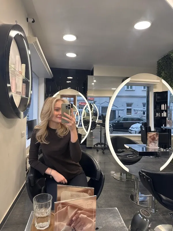 HAIR BY ULLI GmbH