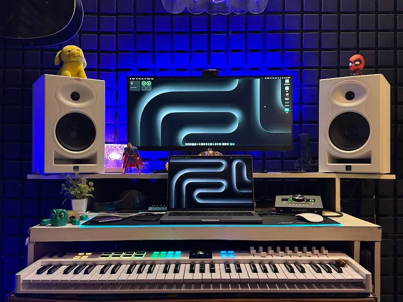 VRM Studios