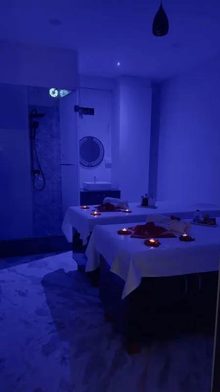 A1 luxury Thai saloon and spa