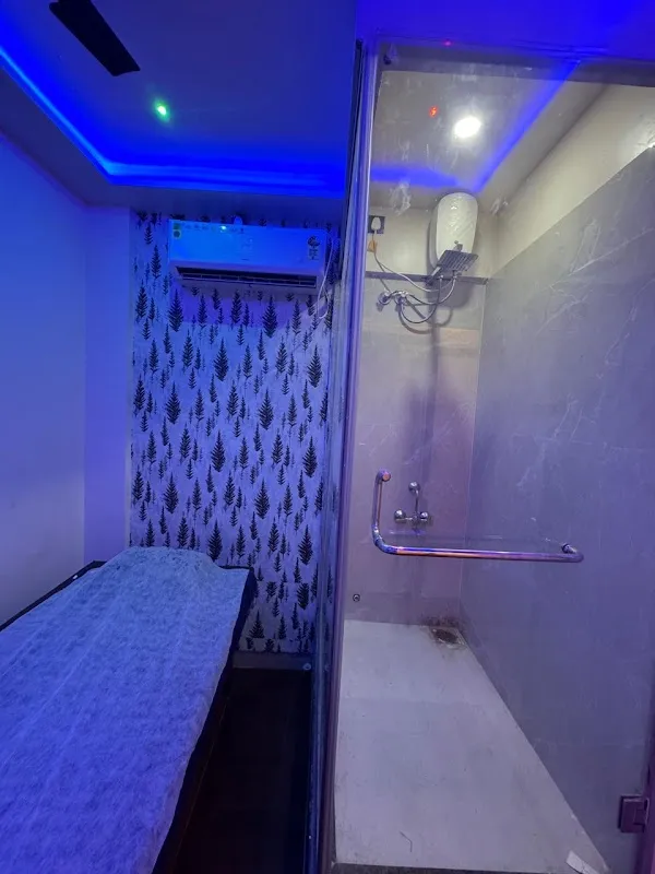 Lee Family Body Spa