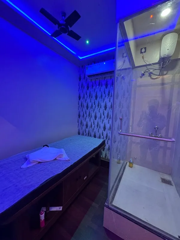 Lee Family Body Spa