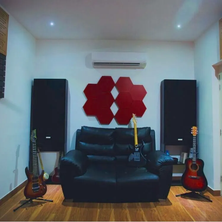 Uneven Studios.