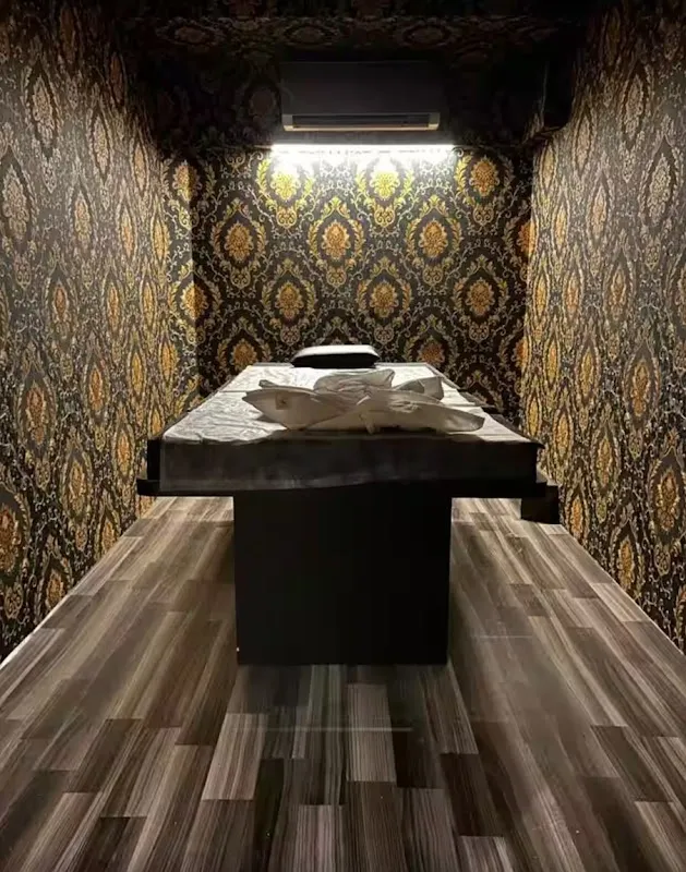Heaven Wellness Spa In Ghatkopar | Thai Massage | Deep Tissue Massage | Dry Massage | Jacuzzi | Hammam