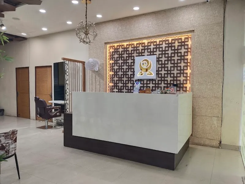 Rose Unisex Salon