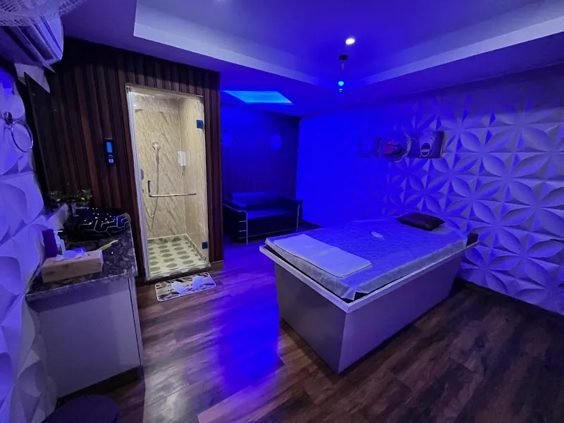Star oasis spa pitampura | luxury spa | couples spa | female spa | male spa