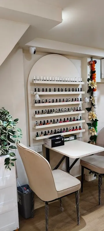 IINFINIITE BEAUTY STUDIO