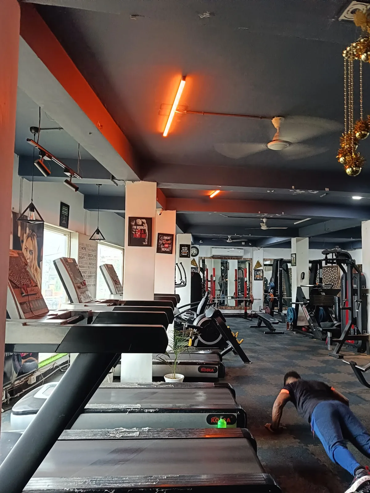 Fitness Culture Unisex Gym