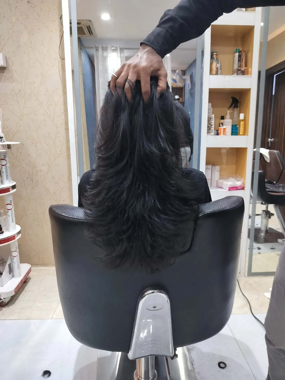 W Studio- The Family Salon
