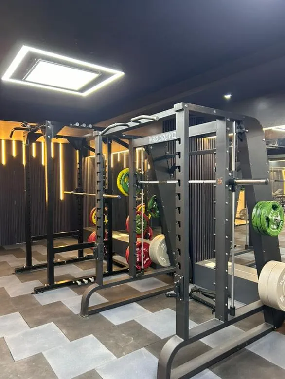 M-FIT CLUB