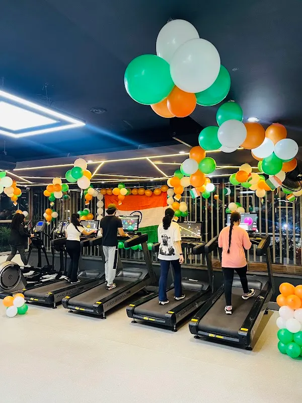 M-FIT CLUB