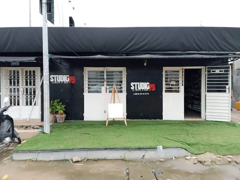 STUDIO 75