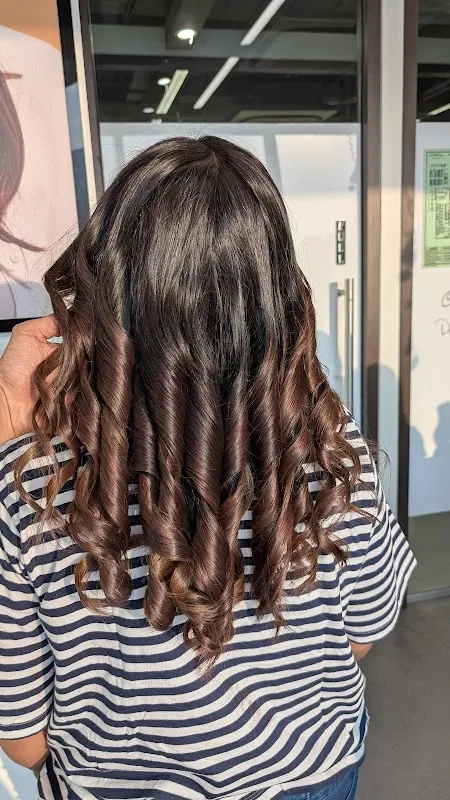 Raj Family Salon