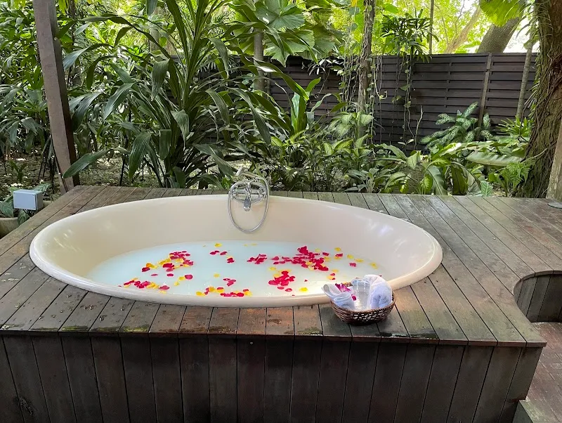 Aramsa - The Garden Spa