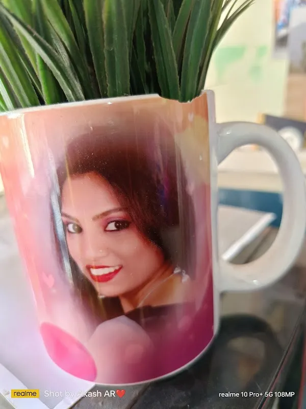 Suryakant Photo Studio