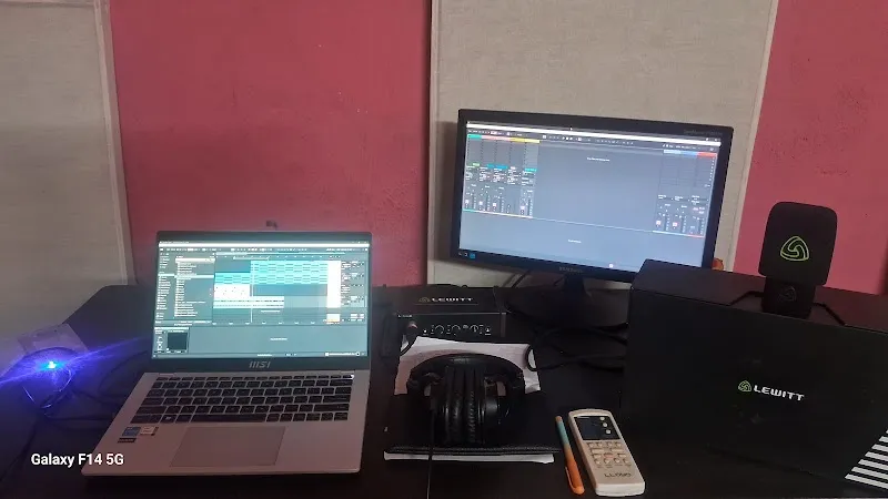 AVN Music Studio