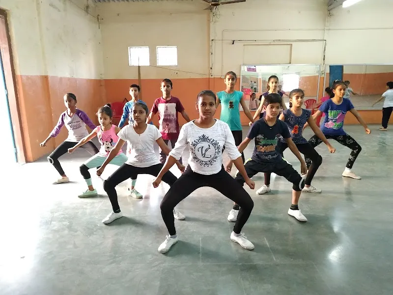MDE DANCE ACADEMY