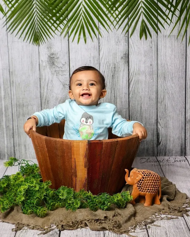 Dhaiwat & Janvi Photography