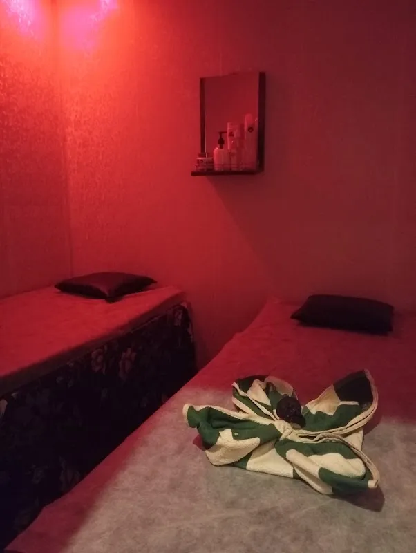 Blue Lotus Family Spa & Salon