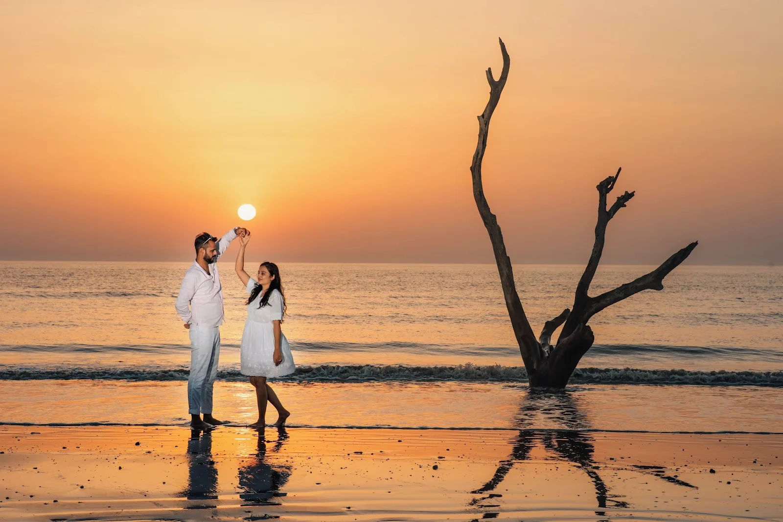 Happy Pictures - Best Wedding Photographer in Surat
