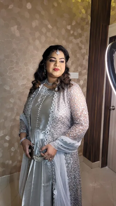 Beauty Garden Makeup Studio&Salon-Near me salon-Best Salon in hariharpur Lucknow-Best Makeup artist in Lucknow-Salon nilmatha