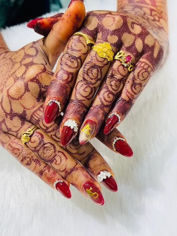 Maani's Touch