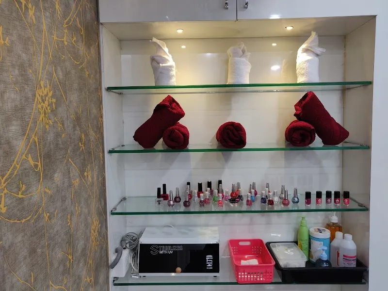 AFFINITTY FAMILY SALON