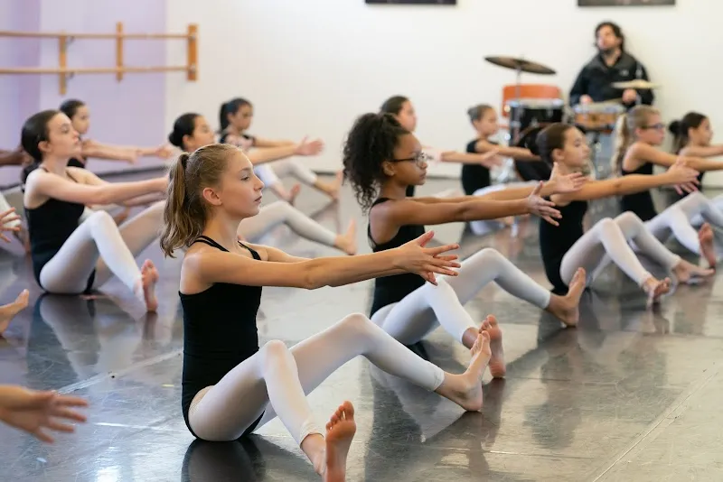 Steffi Nossen School of Dance & Center for Movement