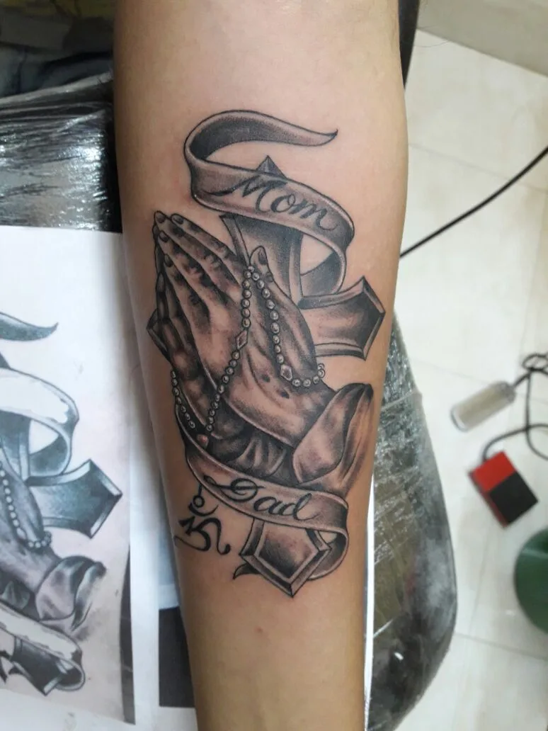 Rj Tattoos Studio