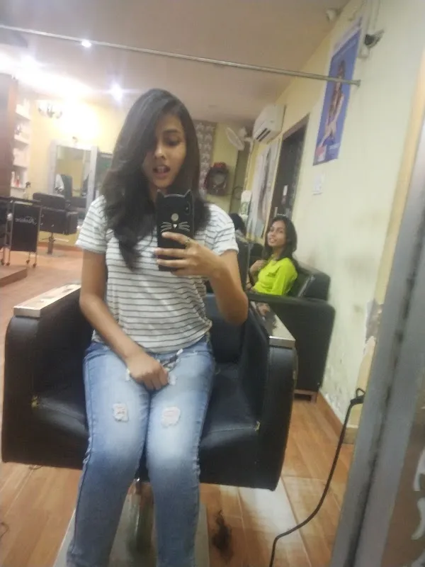 Habibs hair and beauty unisex salon NARELA